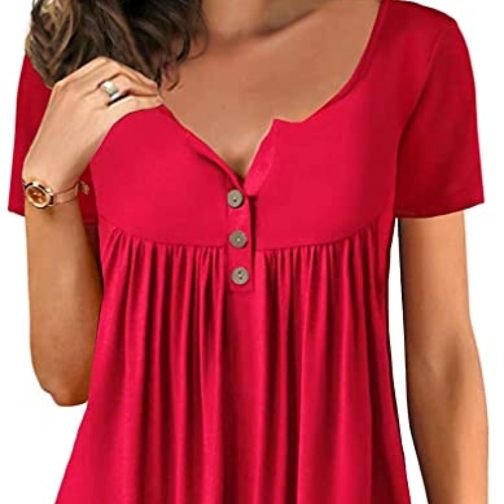 Red Shirt Women Size Medium NWOT New